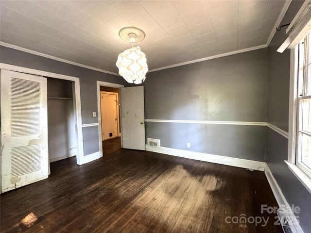 616 E Oakwood Avenue, Albemarle, NC 28001