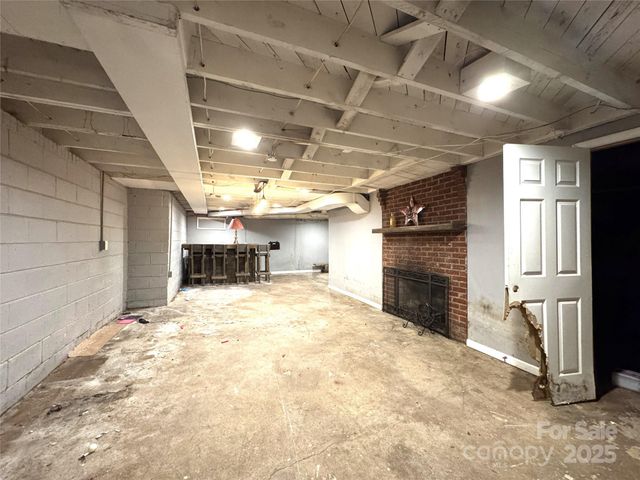 616 E Oakwood Avenue, Albemarle, NC 28001