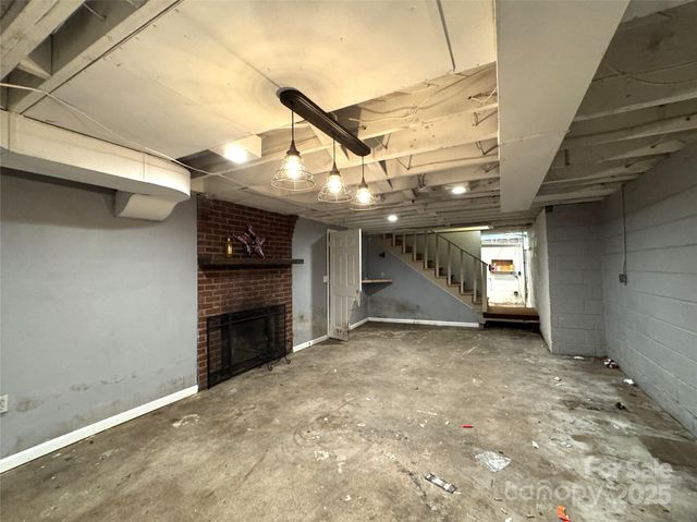 616 E Oakwood Avenue, Albemarle, NC 28001
