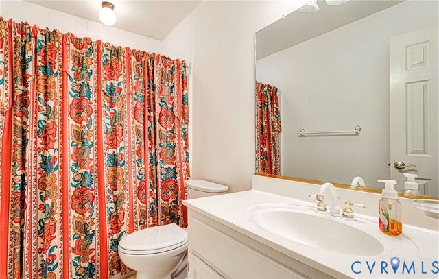 5025 Hurop Rd, Sandston, VA 23150