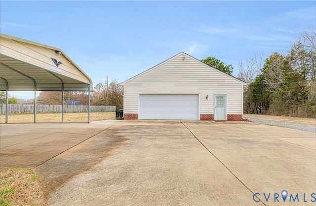 5025 Hurop Rd, Sandston, VA 23150