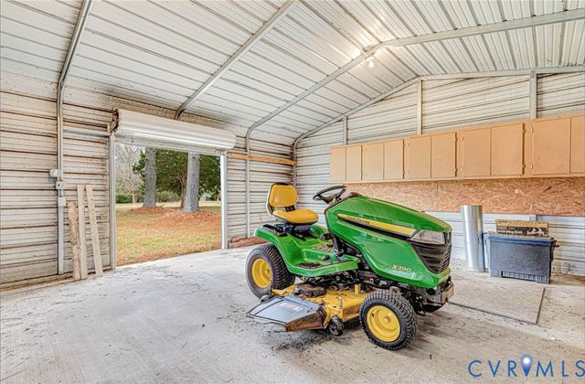 5025 Hurop Rd, Sandston, VA 23150