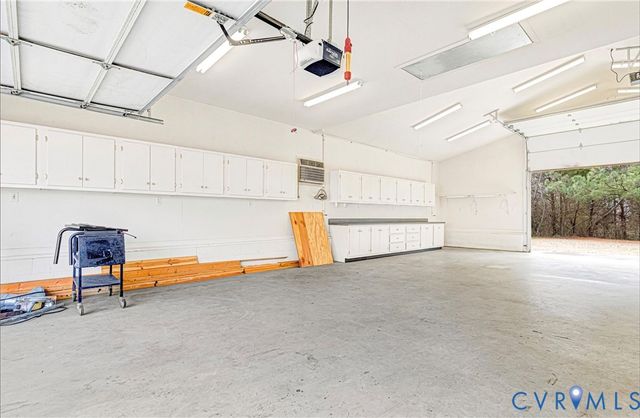 5025 Hurop Rd, Sandston, VA 23150