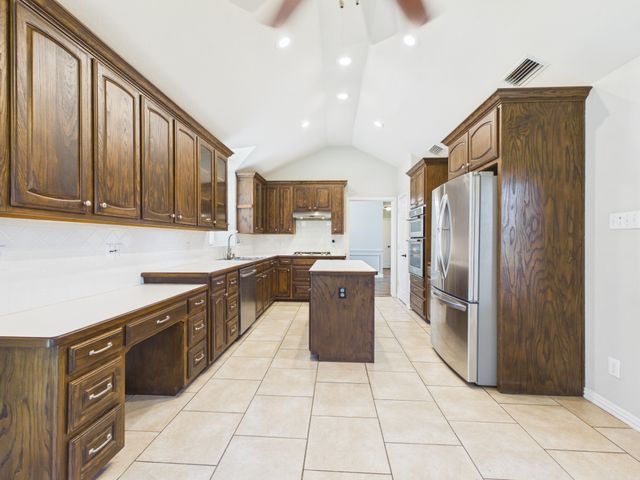 1125 Prospect Drive, Flower Mound, TX 75028