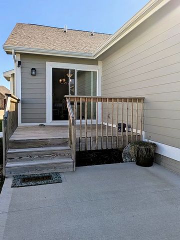 2210 SW Westwood Street, Ankeny, IA 50023