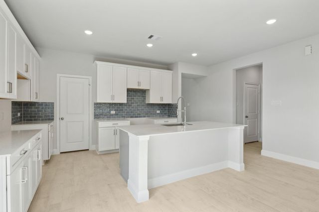 31304 Kingsley Pines Drive, Huffman, TX 77336