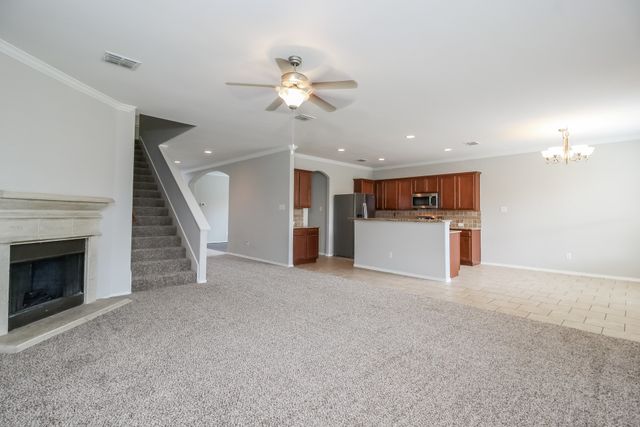 1333 Shelley Drive, Burleson, TX 76028
