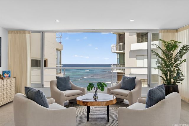 2979 Kalakaua Avenue 804, Honolulu, HI 96815