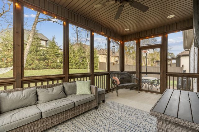 409 Riverstone Pl, Mount Juliet, TN 37122