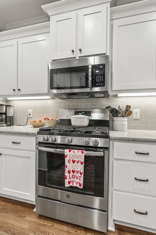 409 Riverstone Pl, Mount Juliet, TN 37122