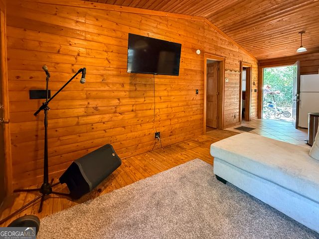 170 Hillcrest Avenue, Cornelia, GA 30531