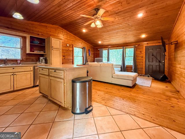 170 Hillcrest Avenue, Cornelia, GA 30531