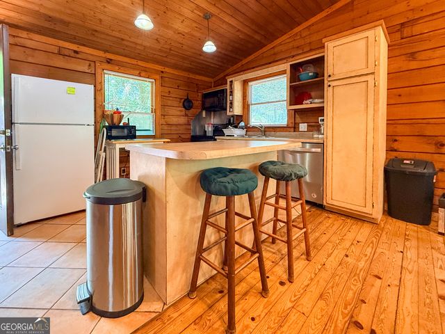 170 Hillcrest Avenue, Cornelia, GA 30531