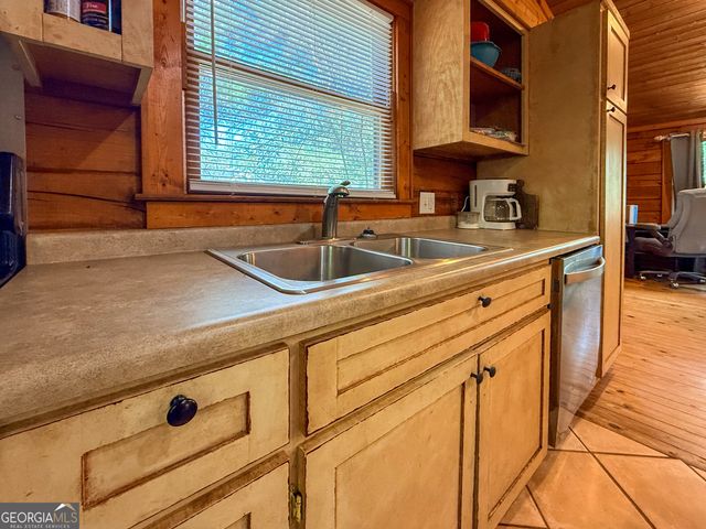 170 Hillcrest Avenue, Cornelia, GA 30531