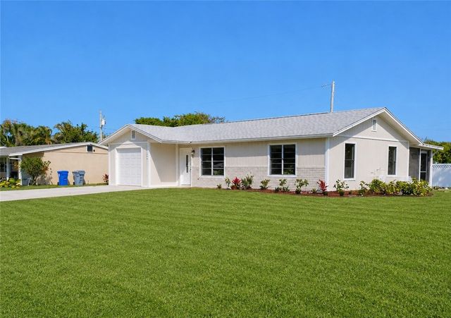 1310 4th Avenue, Vero Beach, FL 32960