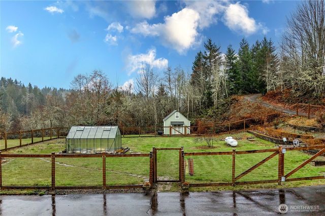 14003 263rd Avenue E, Buckley, WA 98321