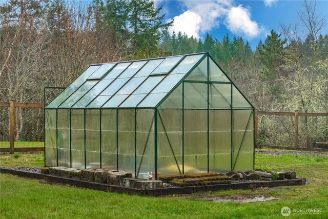 14003 263rd Avenue E, Buckley, WA 98321