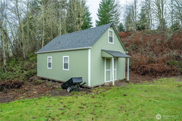 14003 263rd Avenue E, Buckley, WA 98321