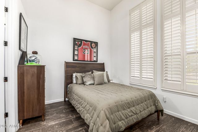 1581 S KAREN Drive, Chandler, AZ 85286