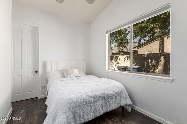 1581 S KAREN Drive, Chandler, AZ 85286