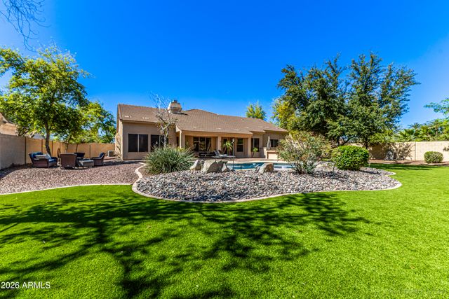 1581 S KAREN Drive, Chandler, AZ 85286