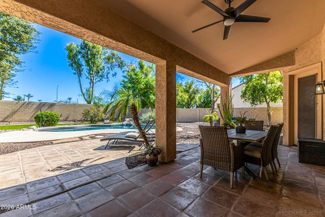 1581 S KAREN Drive, Chandler, AZ 85286