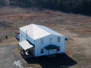 7075 E 303 Road, Porum, OK 74455