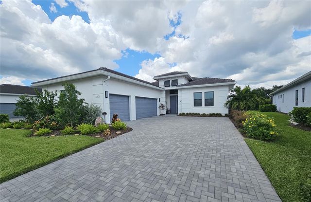 4952 SURFSIDE CIRCLE, Bradenton, FL 34211