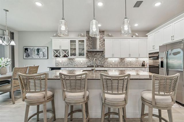 4952 SURFSIDE CIRCLE, Bradenton, FL 34211
