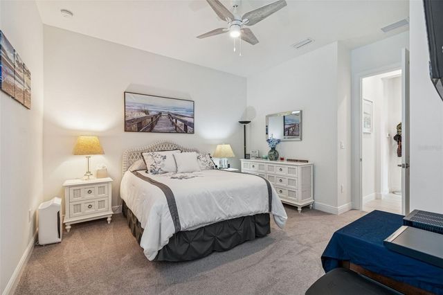 4952 SURFSIDE CIRCLE, Bradenton, FL 34211