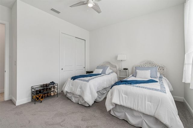 4952 SURFSIDE CIRCLE, Bradenton, FL 34211