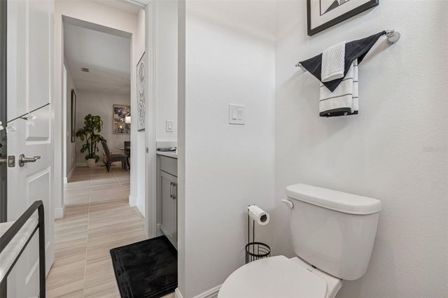 4952 SURFSIDE CIRCLE, Bradenton, FL 34211