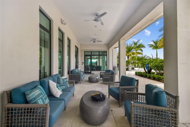 4952 SURFSIDE CIRCLE, Bradenton, FL 34211