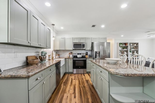 9152 Woodbine St, Baton Rouge, LA 70815