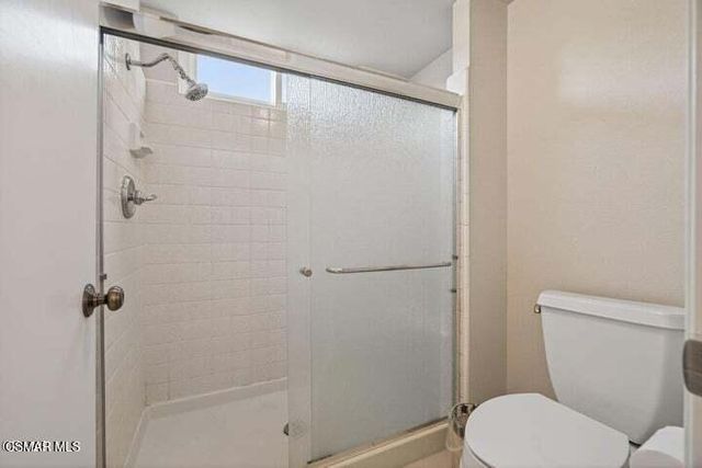 205 Larkhill Street, Thousand Oaks, CA 91360