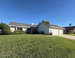 205 Larkhill Street, Thousand Oaks, CA 91360
