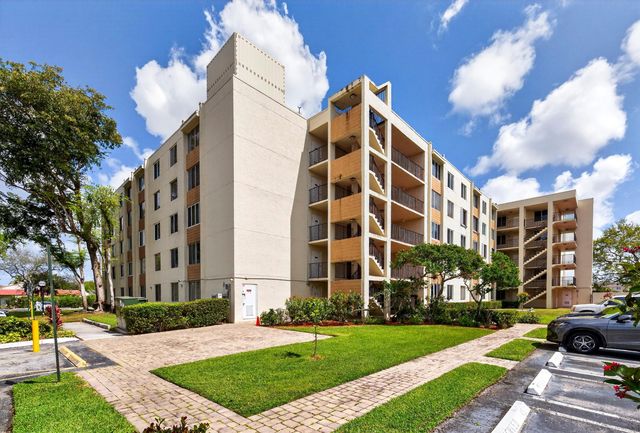 3223 Riverside Drive C-406, Coral Springs, FL 33065