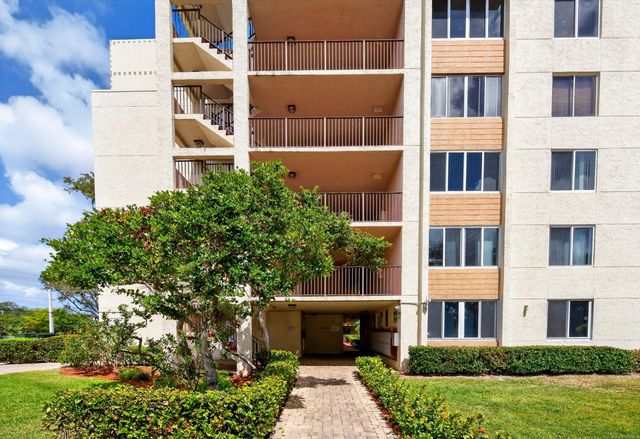 3223 Riverside Drive C-406, Coral Springs, FL 33065