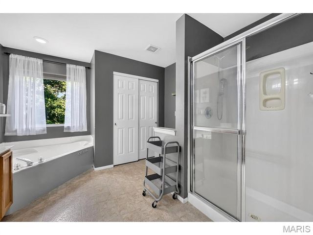 15 Millers Court, O'fallon, MO 63366
