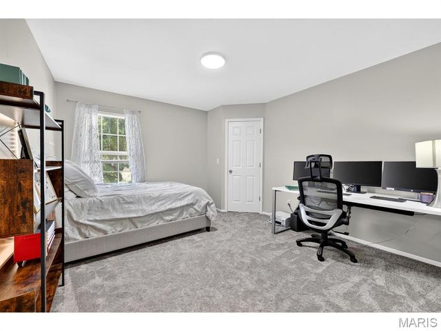 15 Millers Court, O'fallon, MO 63366