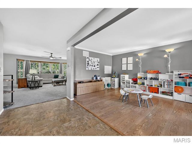 15 Millers Court, O'fallon, MO 63366