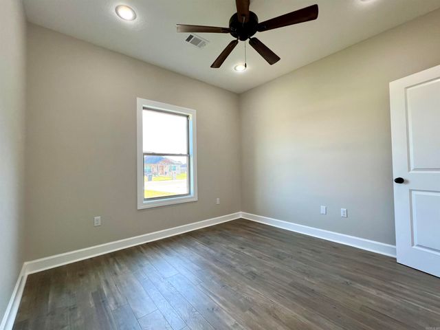 244 Quincy Circle, Trumann, AR 72472