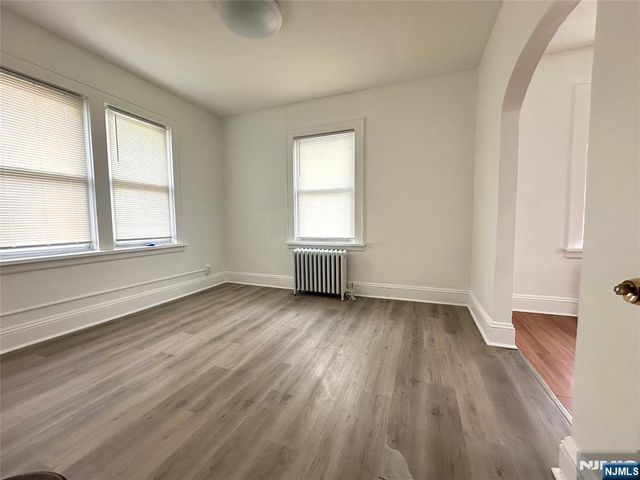 257 Roff Avenue, Palisades Park, NJ 07650