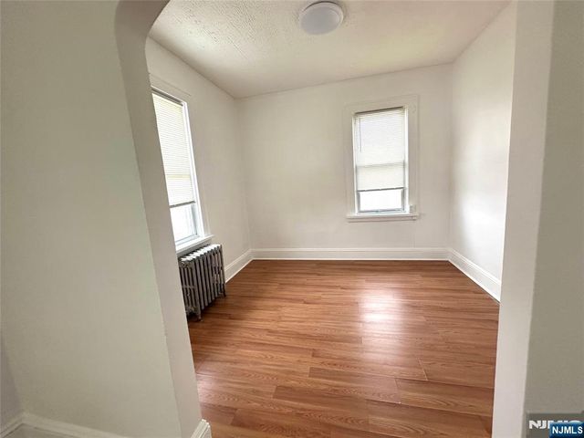 257 Roff Avenue, Palisades Park, NJ 07650