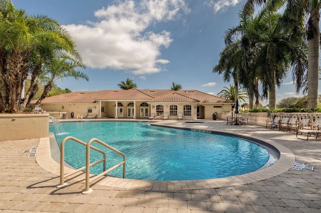 4550 CANCELLO GRANDE AVENUE, Venice, FL 34293