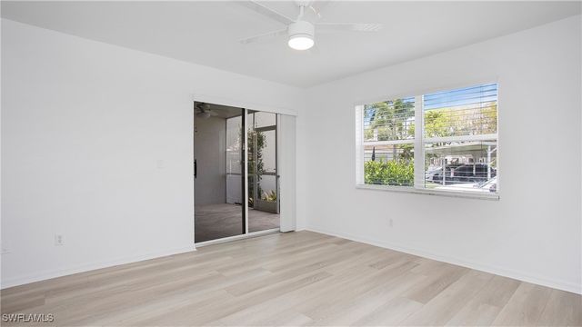 470 Bermuda Cove WAY 2-104, Naples, FL 34110