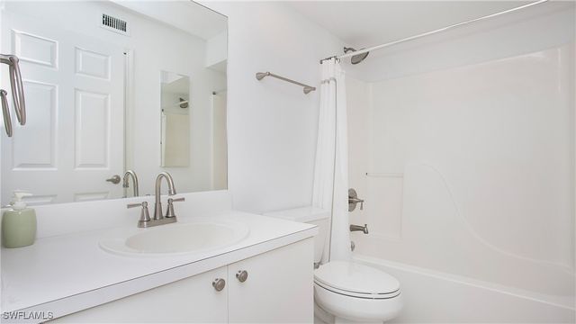 470 Bermuda Cove WAY 2-104, Naples, FL 34110