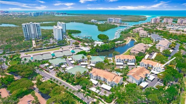 470 Bermuda Cove WAY 2-104, Naples, FL 34110