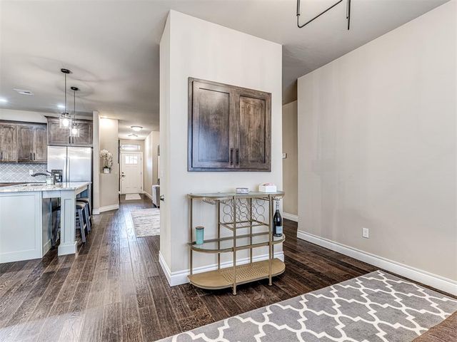 321 Golden Leaf Court, Moore, OK 73160