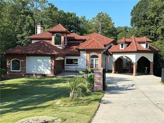 725 Links View Drive, Sugar Hill, GA 30518